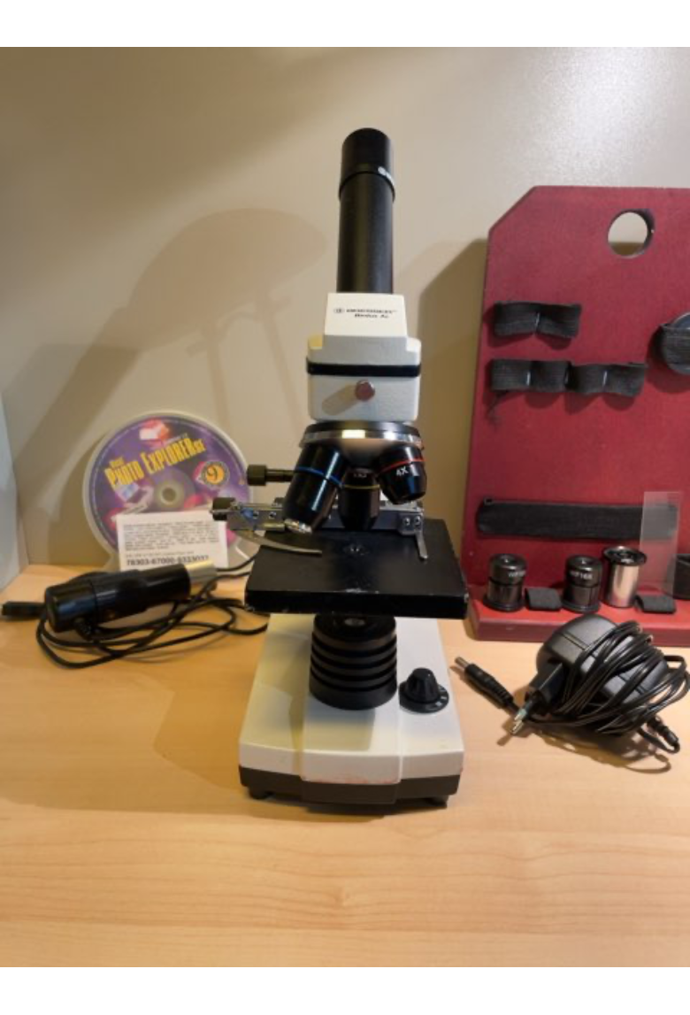 Mikroskop. Bredder Biolux AL